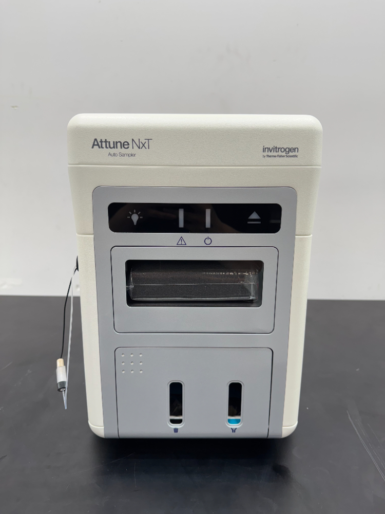 Image of Invitrogen AttuneNxT Auto Sampler